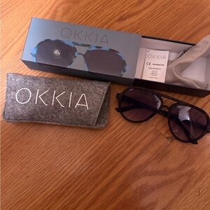 Women's Forest Blue Sunglasses